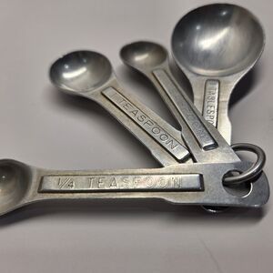 Vintage Aluminum Measuring Spoons   Baking Cooking Farmhouse Kitchen Decor